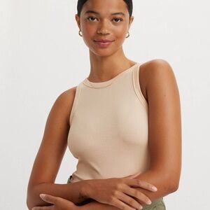 Levi's Dreamy Women's Tan Tank Top NWOT